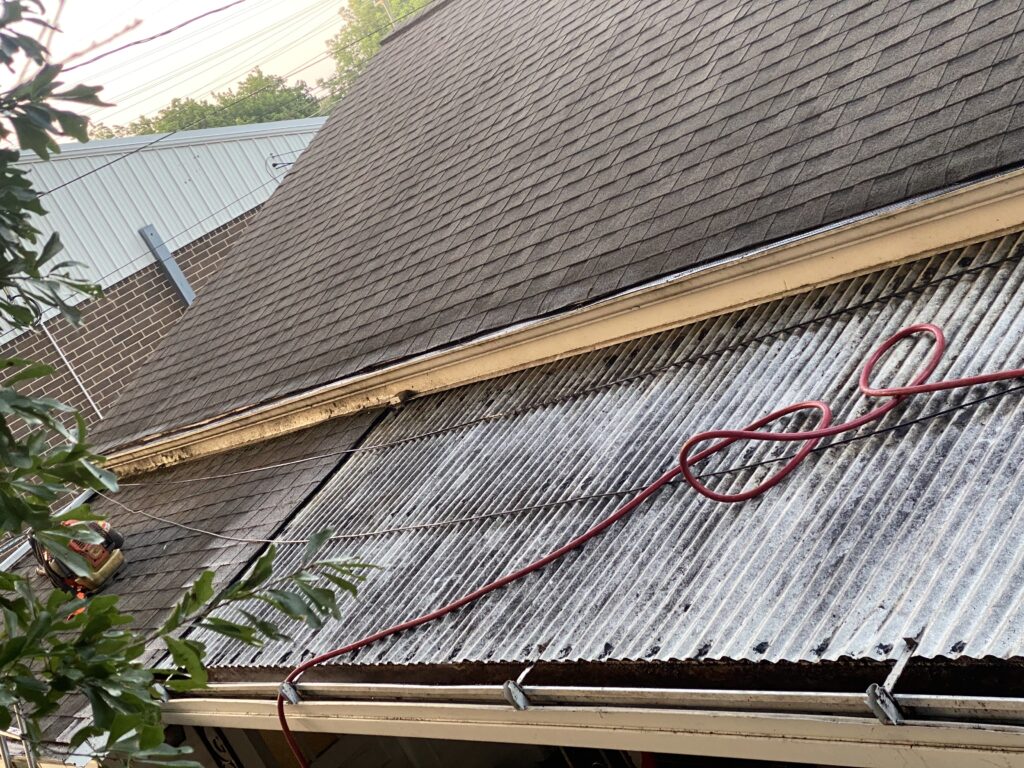 1 2 3 Cleaning And Placement Of Covers For Your Gutters Roof   1 1024x768 